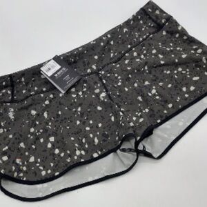 SmartWool Merino Sport Lined Shorts Black Composite Print NWT XL